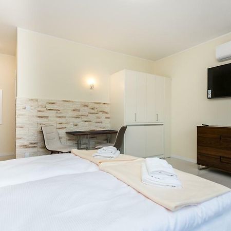 Apartamenty Dom Saski 10 Minut Od Centrum Warszawy Warsawa Bagian luar foto