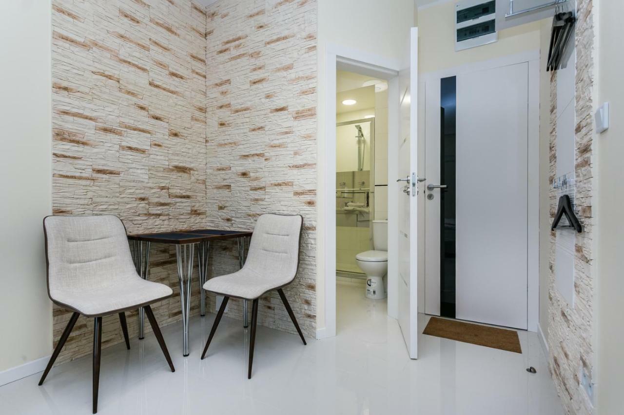 Apartamenty Dom Saski 10 Minut Od Centrum Warszawy Warsawa Bagian luar foto