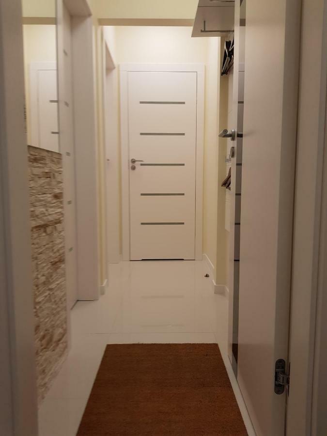 Apartamenty Dom Saski 10 Minut Od Centrum Warszawy Warsawa Bagian luar foto